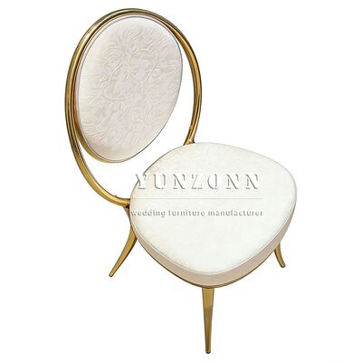 ভালো দাম বহিরঙ্গন বিবাহ ভোজ ইভেন্টগুলির জন্য টেপার্ড লেগ সহ বিলাসবহুল টেকসই আধুনিক স্টেইনলেস স্টিল গোল্ড প্যাড চেয়ার অনলাইন