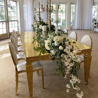 ভালো দাম স্টেইনলেস স্টিল বেস টেম্পার্ড গ্লাস টপ সহ আধুনিক ডাইনিং টেবিল সেট বাড়ি, রেস্তোরাঁ, হোটেল, আউটডোর মার্বেল মেটাল দিয়ে তৈরি অনলাইন