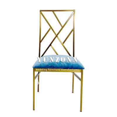 ভালো দাম সরবরাহ চীন কারখানা ধাতু স্বর্ণ সাদা বিবাহের ভোজ Chiavari চেয়ার ইভেন্টের জন্য কুশন সঙ্গে অনলাইন