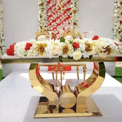 ভালো দাম ব্যাঙ্কোয়েট ইভেন্ট হোটেল পার্টি ডাইনিং লিভিং রুম আউটডোর ব্যবহারের জন্য আধুনিক গোল্ড স্টেইনলেস স্টিল ওয়েডিং টেবিল আসবাবপত্র অনলাইন
