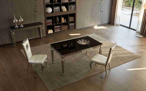 ভালো দাম সংক্ষিপ্ত কালো কাচের ডাইনিং টেবিল ডাইনিং রুমের জন্য খোদাই করা প্রান্ত কৌণিক পা অনলাইন